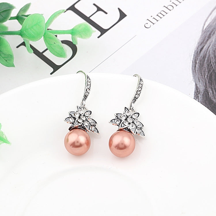 European And American Fashion Creative New Pearl Earrings